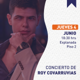 Cartel informativo mostrando al artista Roy posando para una foto, vestido de un traje formal