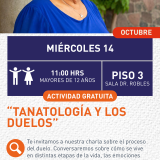 Cartel informativo mostrando una persona sonriéndole a la cámara 
