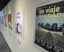 mostrando 6 cuadros en representación al país de Chile